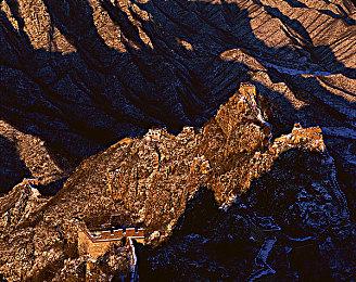 腾讯《极品飞车：集结》新预告 开放世界赛车手游